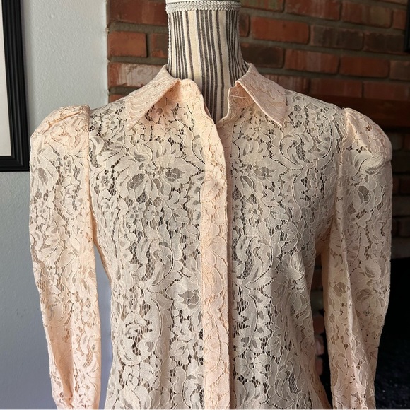 NWT L’AGENCE Andrea Lace Button Down Blouse in Blush Pink Sz XS - Picture 2 of 9